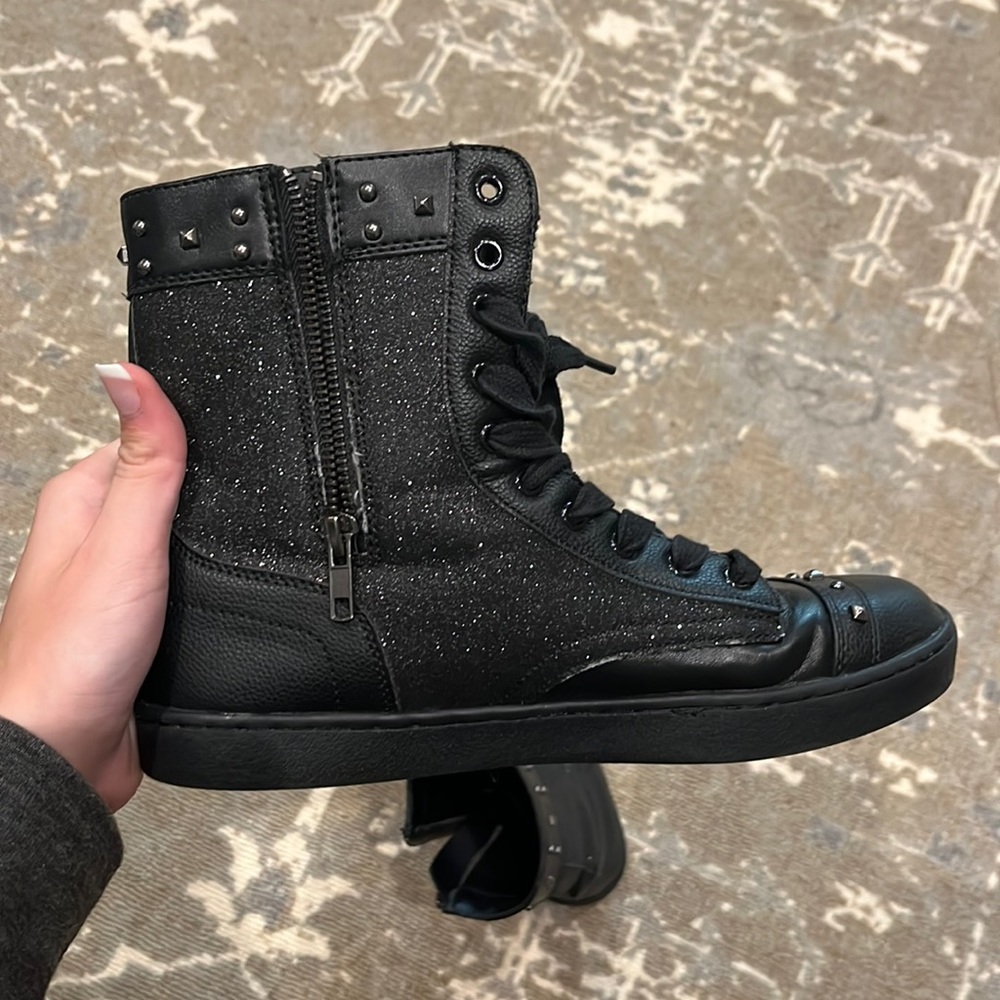 Pastry Glitter Boots